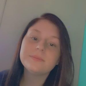 Meet your Posher, Cayla